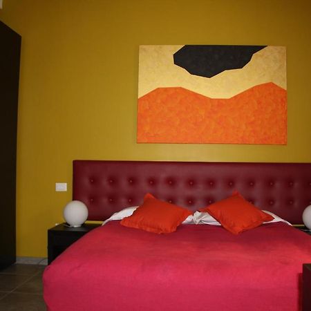 Hôtel Bcomfort à Cagliari Extérieur photo