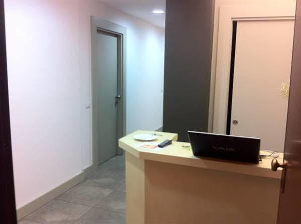 Hôtel Bcomfort à Cagliari Extérieur photo